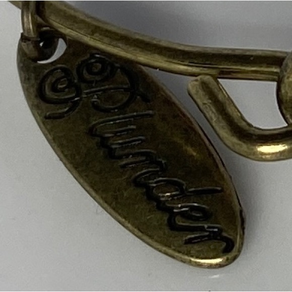 Plunder Peridot Colored Bracelet - Picture 4 of 4